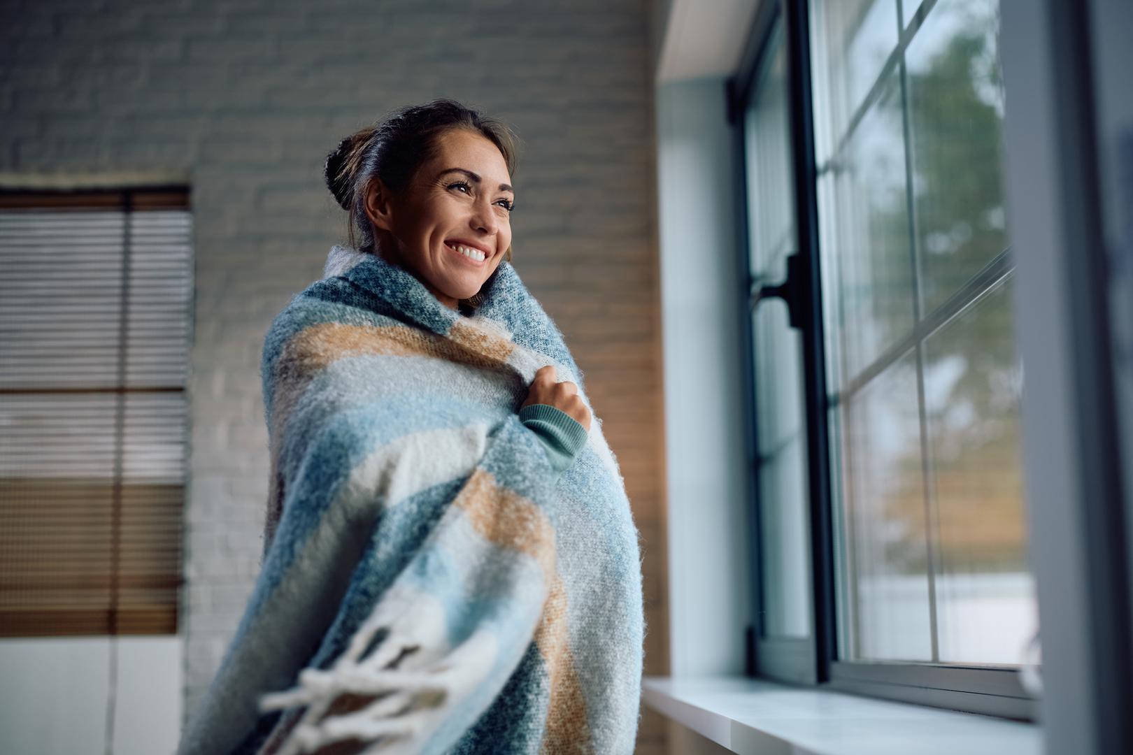 Vodenjak: Vaša jedinstvena perspektiva danas je u punom sjaju. Povežite se s istomišljenicima i iskoristite nemir za inovacije. Spojite svoje vizionarske ideje s disciplinom Jarca kako biste ih pretvorili u konkretne planove i postigli najveće rezultate.