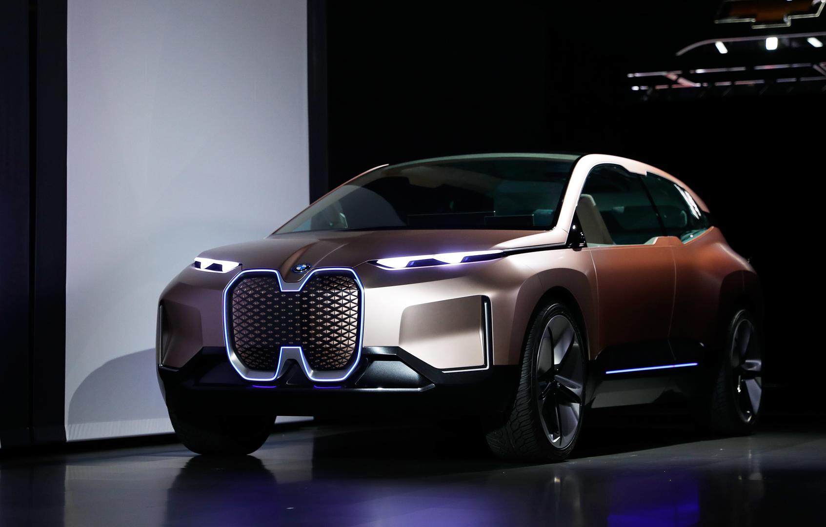 BMW je predstavio svoj koncept vozila budućnosti iNEXT Vision, autonomno vozilo koje će na tržište stići 2021. godine