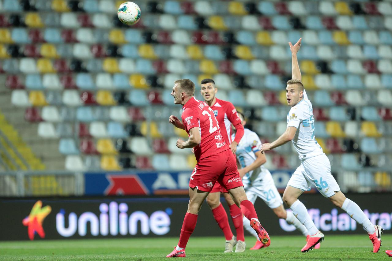 Drugi polufinalni susret Hrvatskog kupa između HNK Rijeka i NK Osijek