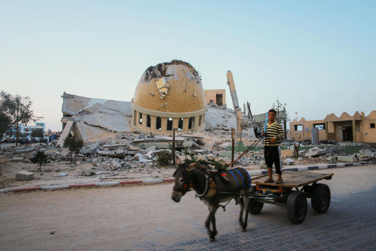 Izrael uvodi četverosatne pauze svaki dan u bombardiranju Gaze