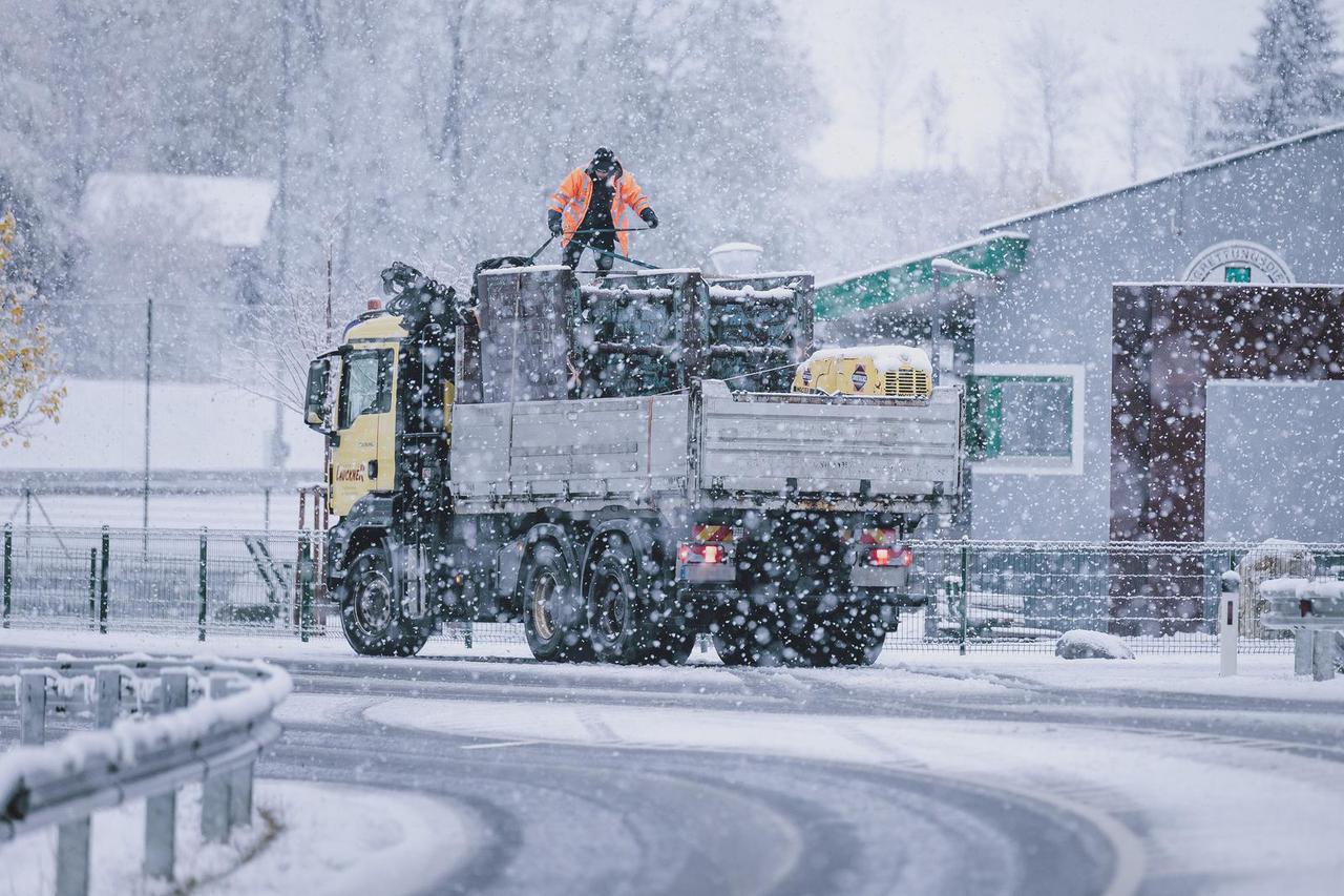 Austrija: Na Kaprunu pao snijeg
