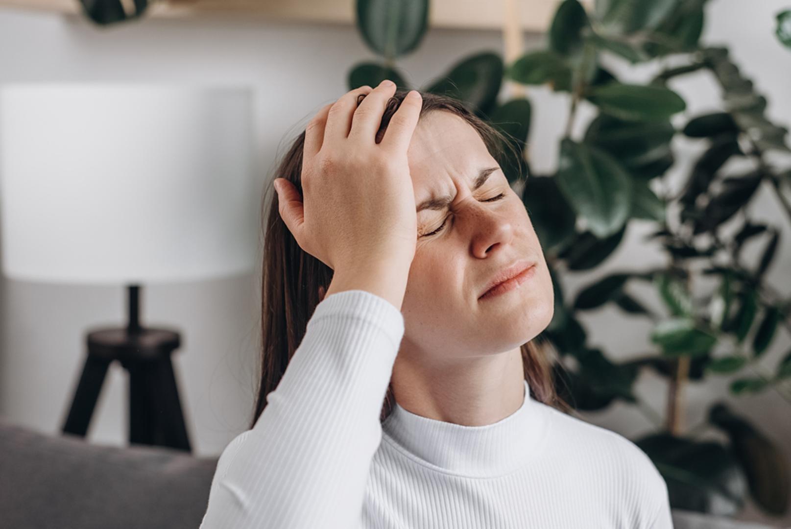 ''Zdravo starenje i prevencija moždanog udara nisu rezultat jedne odluke ili jednog postupka, nego svakodnevnog ritma brige o tijelu, umu i cjelokupnom zdravlju'', pojašnjava neurologinja dr. Carolyn D. Brockington, ravnateljica Centra za moždani udar u newyorškim bolnicama Mount Sinai i Mount Sinai Morningside. Ovo je sedam navika kojih se i sama pridržava te ih preporučuje svojim pacijentima.
