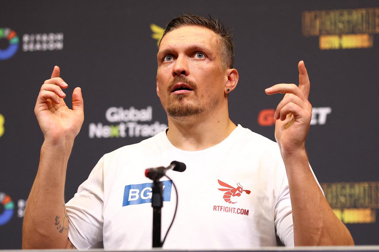 Oleksandr Usyk v Daniel Dubois - WBC, WBO, WBA & IBF World Heavyweight Titles