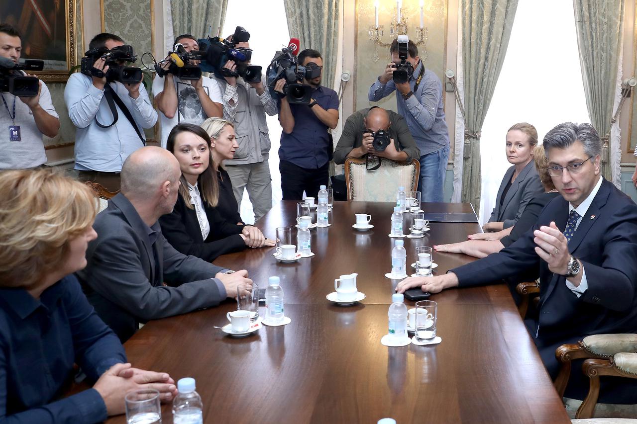 Premijer Plenković primio izlaslanstvo komore, udruge i sindikata socijalnih radnika