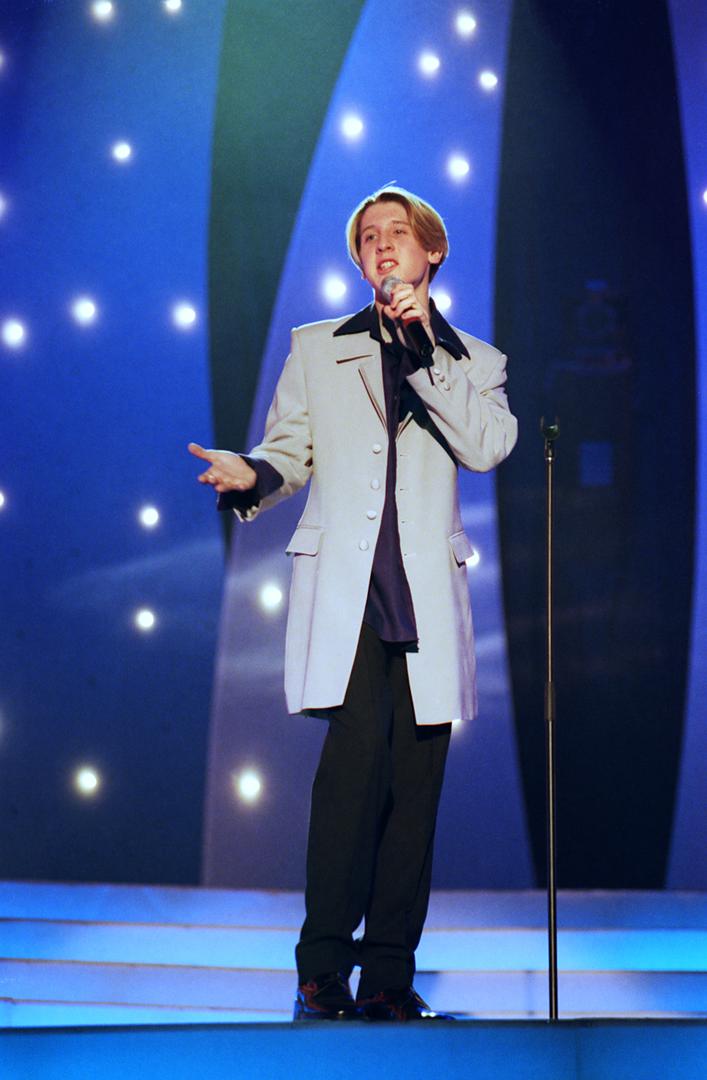 Zbog toga je brzo dobio i druge prilike, pa je radio kao voditelj, a bio je i član žirija 'Story Supernova Music Talents Junior Showa'.