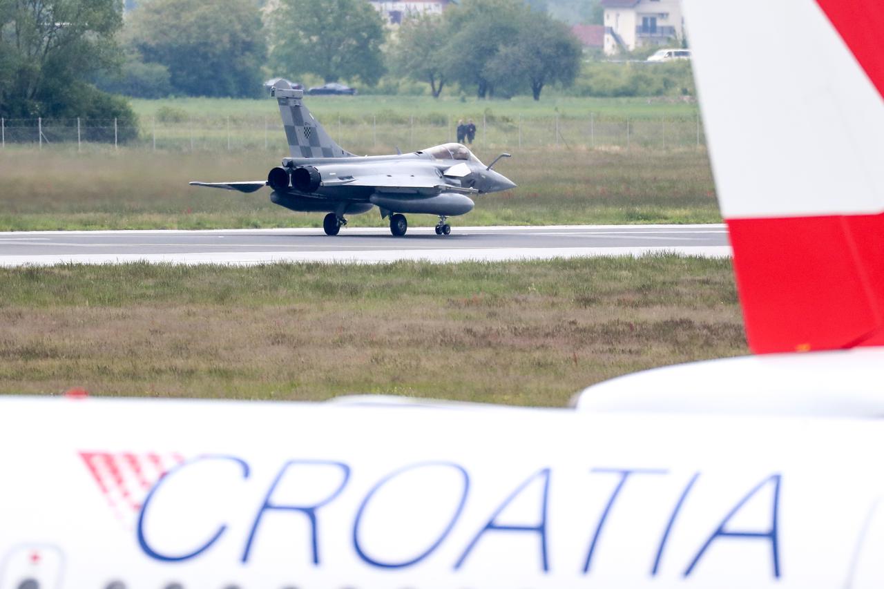Zagreb: Rafalei stigli u Hrvatsku