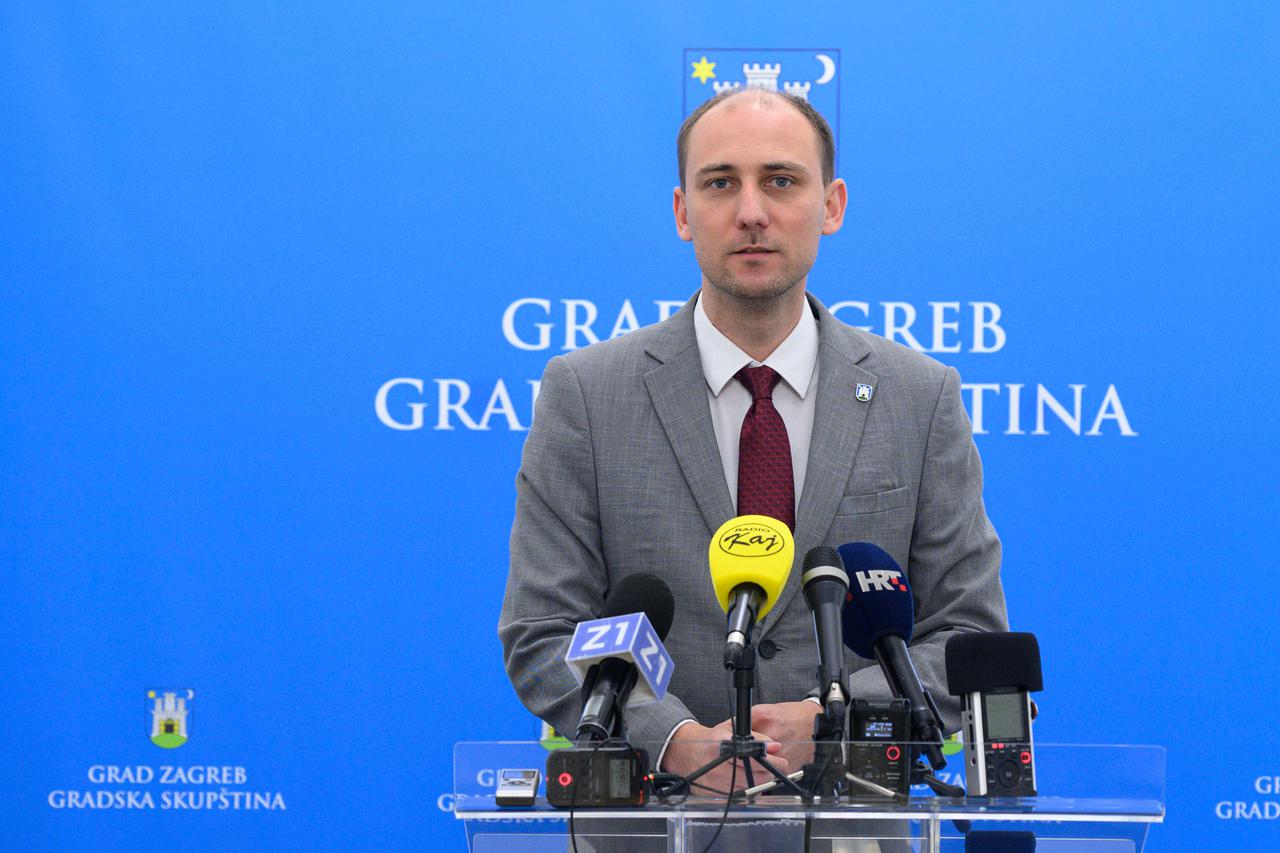 Zagreb: Predsjednik Gradske skupštine Matej Mišić održao konferenciju za medije uoči 10. sjednice