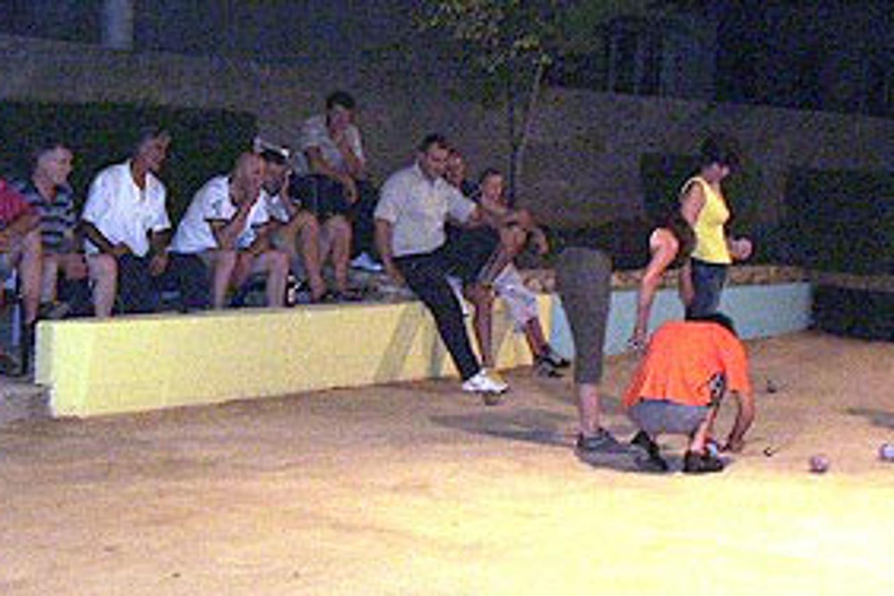 inv-zene-txt.jpg
