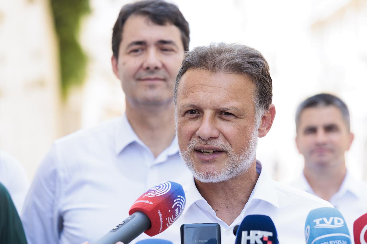 Split: Predsjednik Sabora Gordan Jandroković dao podršku Zoranu Đogašu