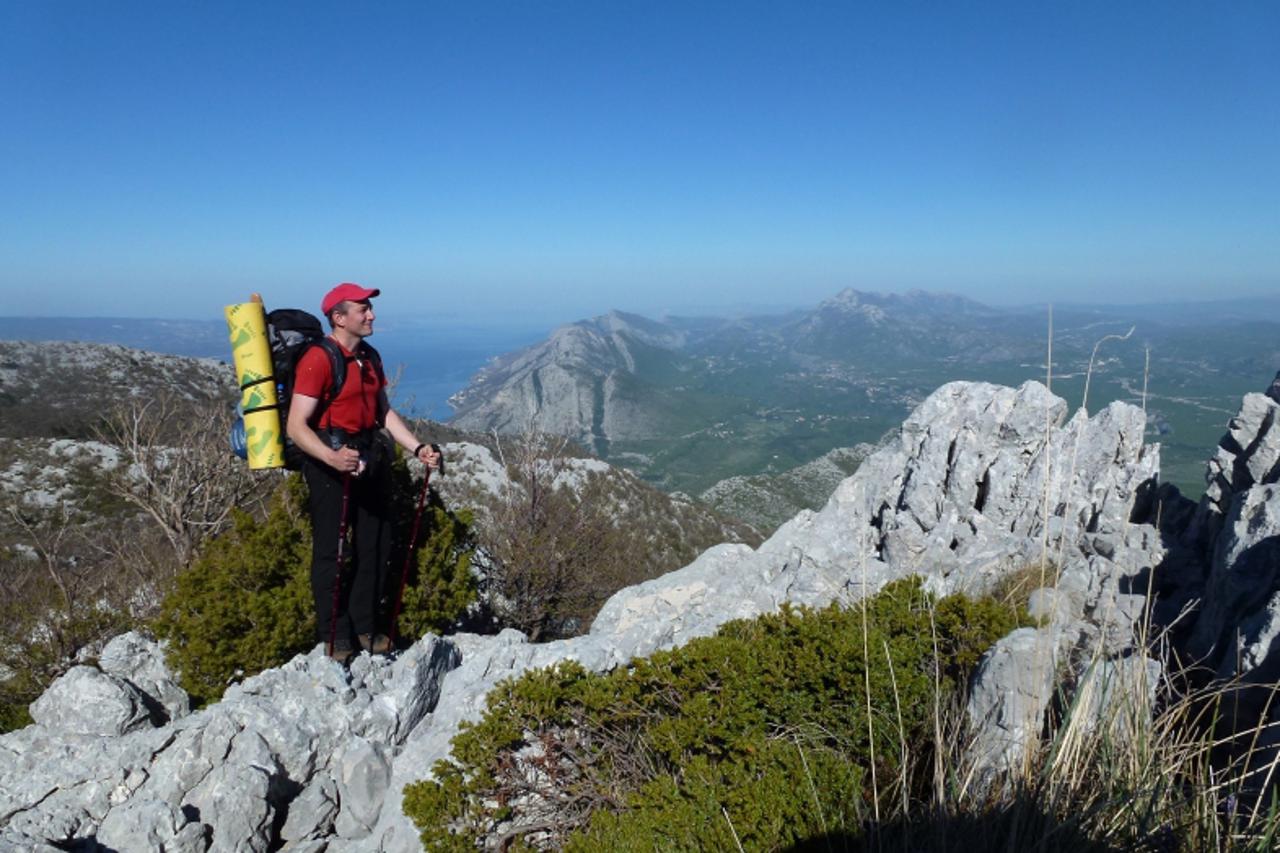 '15.05.2012., Bjelovar, Biokovo - Zeljko Vinkovic, predsjednik HPD Bilogora osvojio najvise vrhove Biokova, prevalivsi uzduznu rutu od 100 km preko cijelog Biokova, a cime je osvojio, medju planinarim