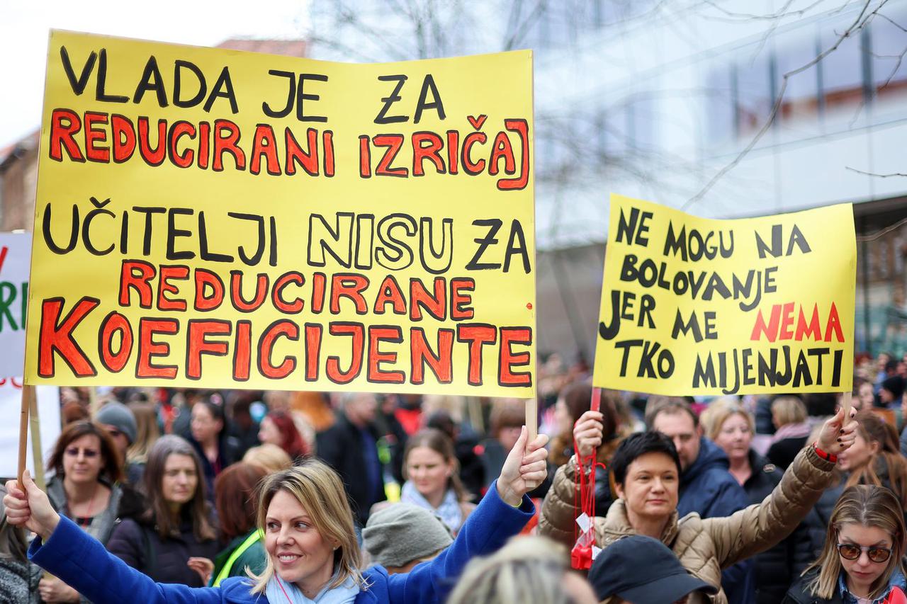 Zagreb: Počelo je okupljanje prosvjednika na Europskom trgu