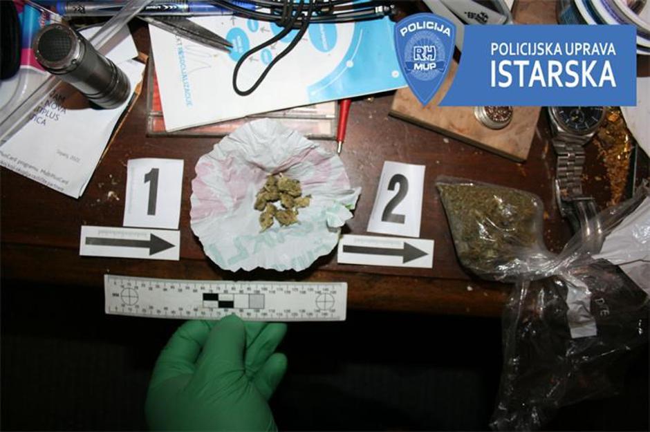 Plaćao podstanarstvo drogom