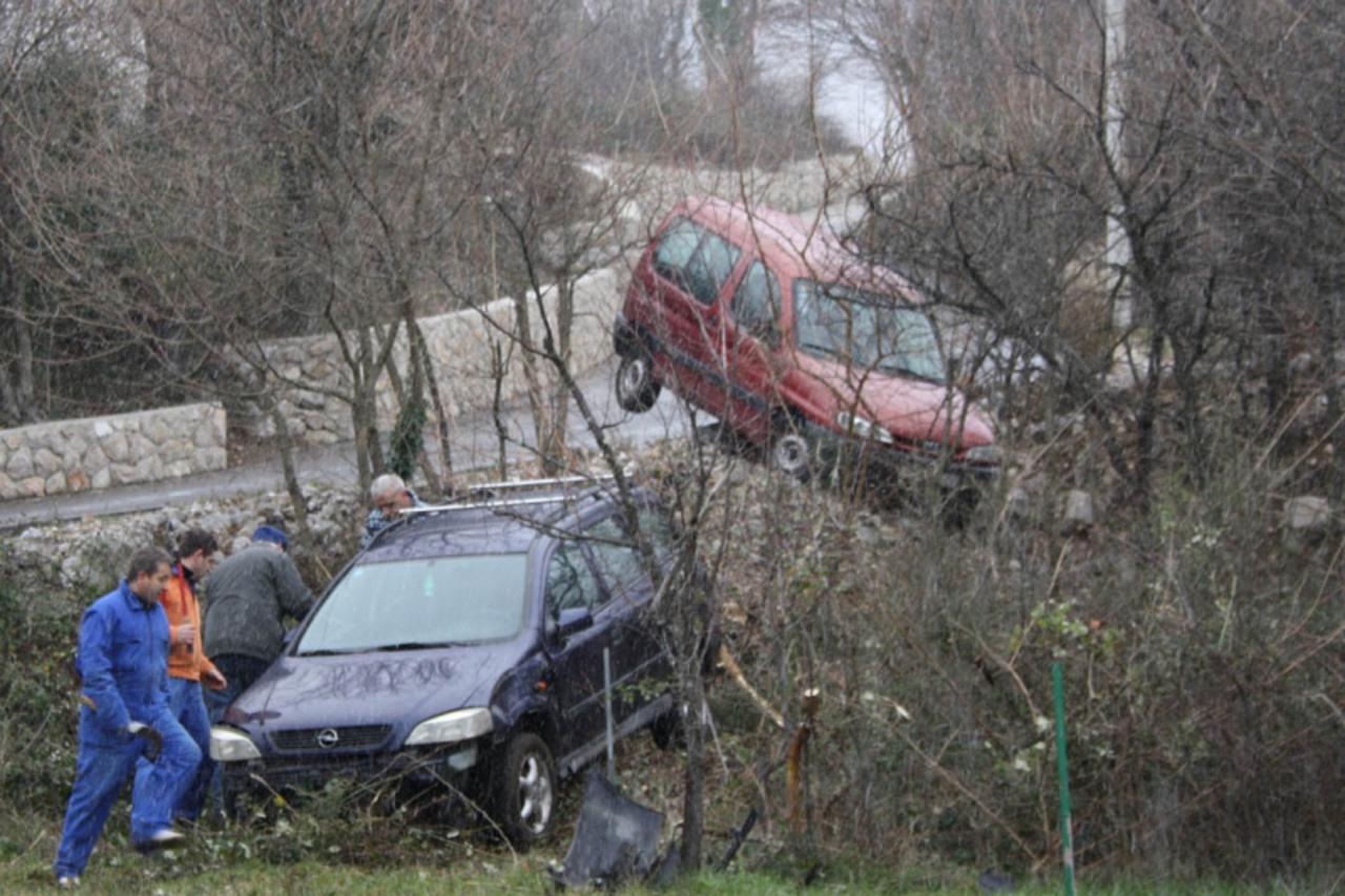 'led02_anf_ipl_110110'