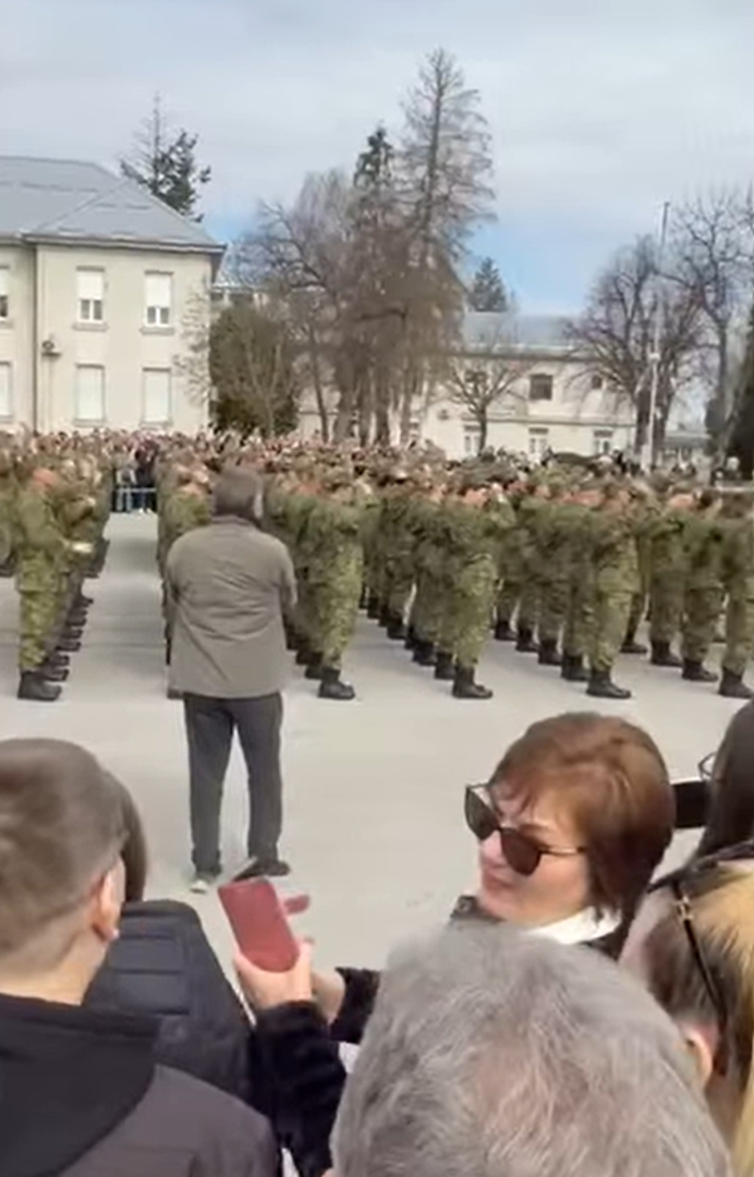 Niz pozitivnih reakcija nije jenjavao, a komentari poput “Čestitke Marko, budi ponosan na svoju Divu”, “Bravo ljepotice” i “Sretno Divi i svim djevojkama” dodatno su potvrdili koliko je ova vijest dirnula i inspirirala mnoge.