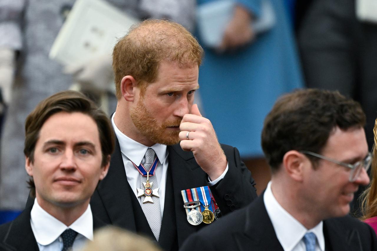 Princ Harry odmah nakon krunidbe napustio je London