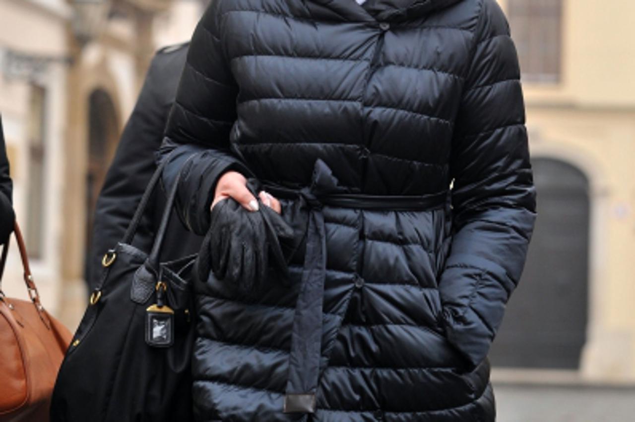 \'01.12.2011., Zagreb - Premijerka Jadranka Kosor dolazi na redovnu sjednicu Tehnicke Vlade Republike Hrvatske.  Photo: Marko Lukunic/PIXSELL\'