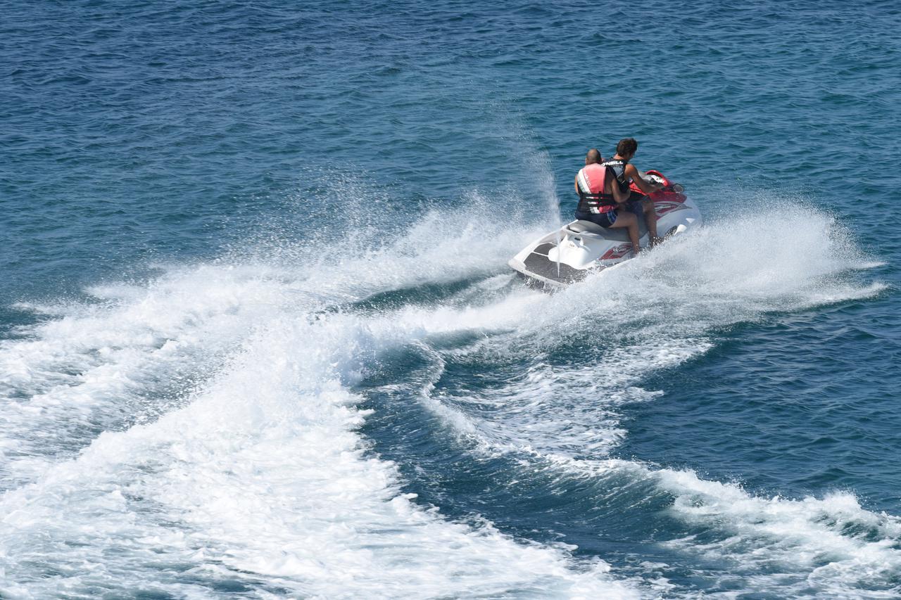 Vodice: Unato? promjenjivom vremenu plaže su ponovno pune
