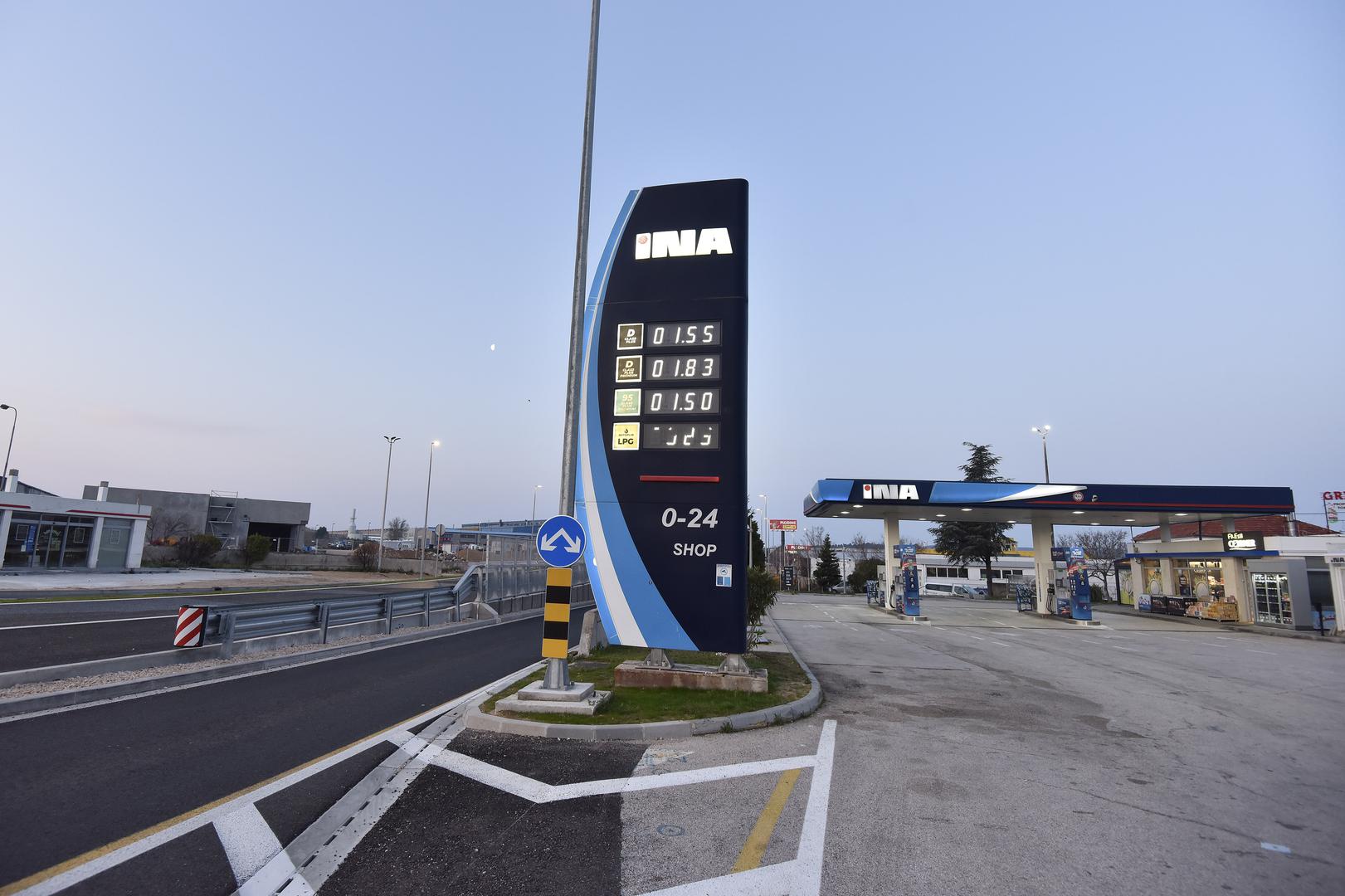 Njihova ukupna vrijednost bila je 8,5 milijardi eura. Današnji paket pomoći dolazi u znatno promijenjenom međunarodnom okruženju koje je obilježeno i energetskim izazovima koji imaju posljedice za gospodarstvo i život naših građana', kazao je Plenković