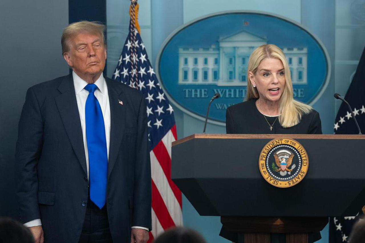 U.S.-WASHINGTON, D.C.-ATTORNEY GENERAL-STEPPING DOWN