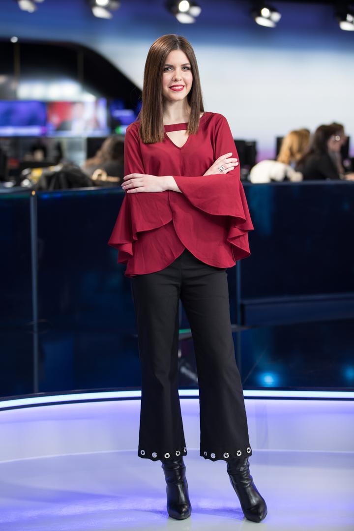 Sudjelovala je i kao voditeljica specijalnih emisija, a od ožujka 2021. godine i kao voditeljica Dnevnika. 