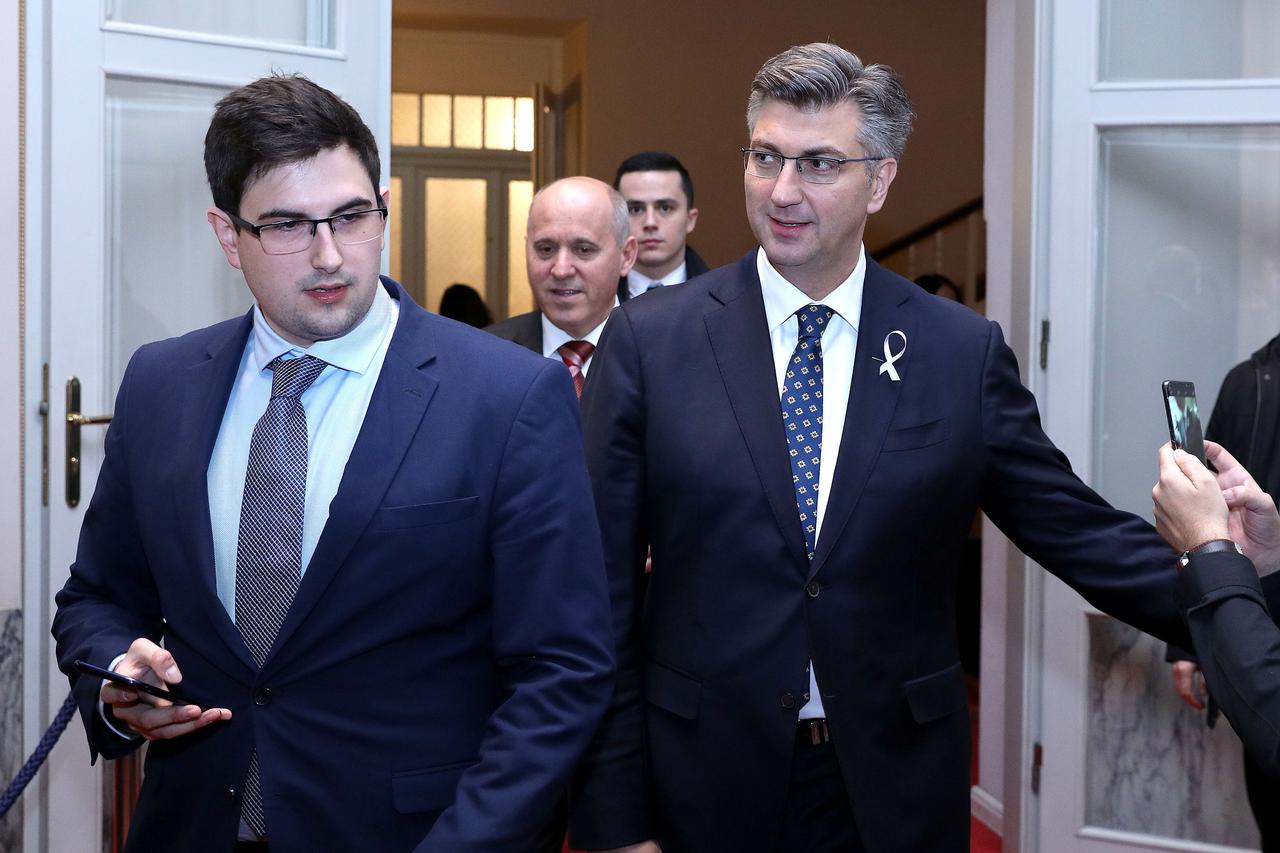 Plenković se obratio medijima nakon rasprave o proračunu RH za 2019.