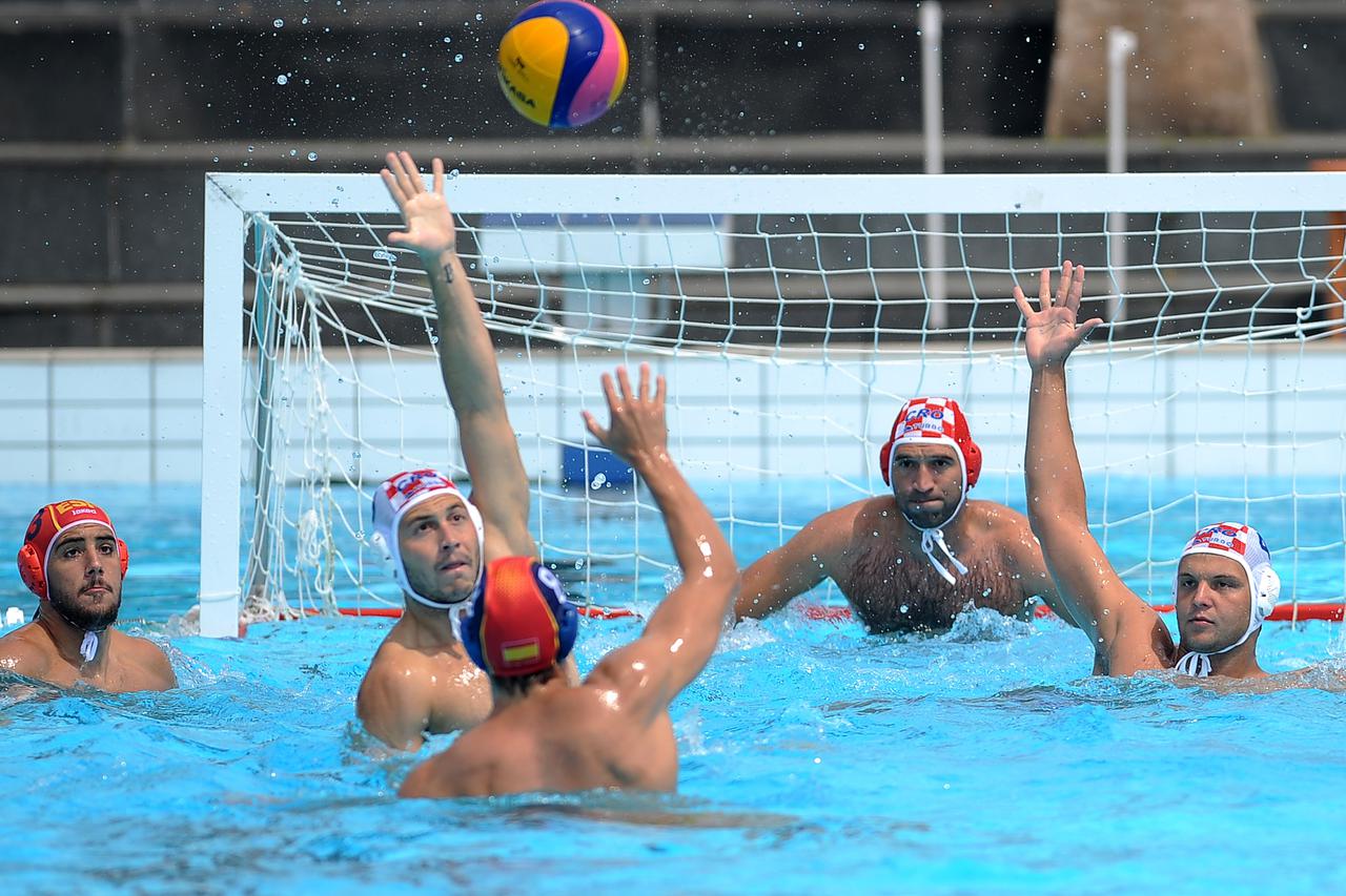 18.06.2014., Zagreb - Otvoreni trening i konferencija za medije hrvatske vaterpolo reprezentacije na bazenu SRC Mladost.  Photo: Daniel Kasap/PIXSELL