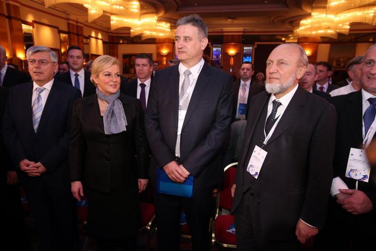 hdz, kolinda, karamarko
