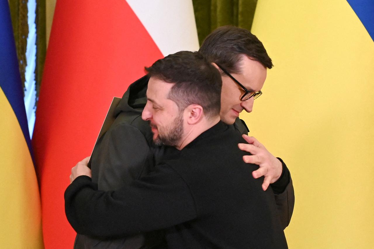 Mateusz Morawiecki i Volodimir Zelenski