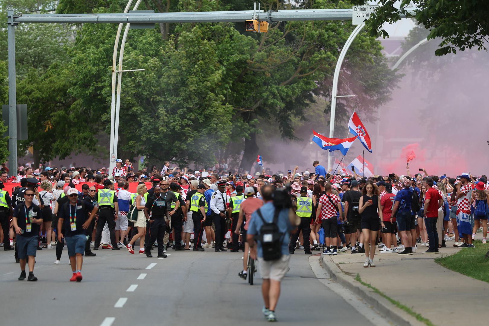 Uoči susreta u Torontu vlada prava navijačka euforija, uz bogat program i snažnu hrvatsku podršku.