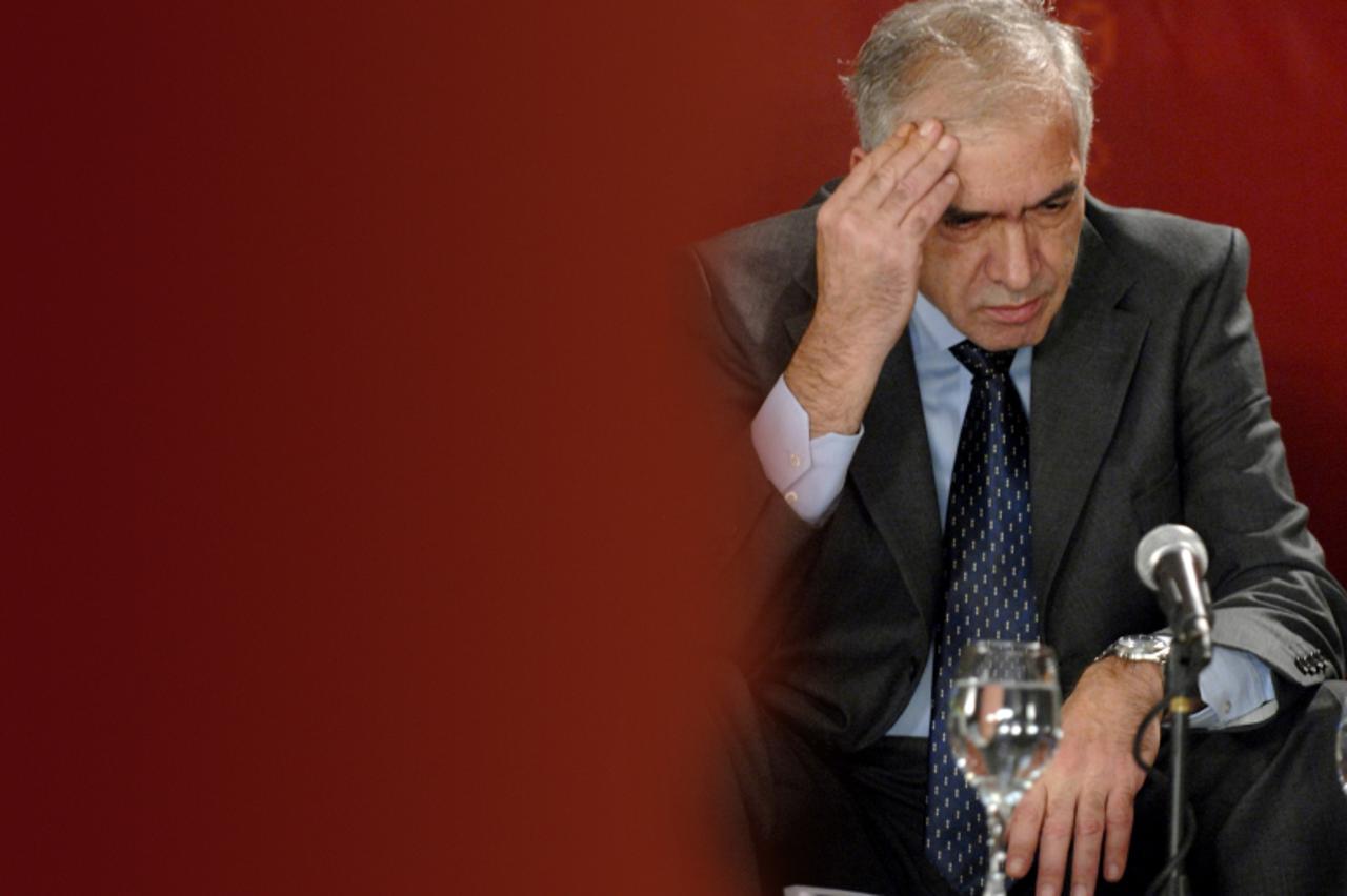 '15.10.2008., Zagreb - U hotelu Esplanade danas je u organizaciji vecernjeg lista odrzan Financijski forum. Sudjelovali su Petar Radakovic (erste banka), Franjo Lukovic (zagrebacka banka), Bozo Prka (