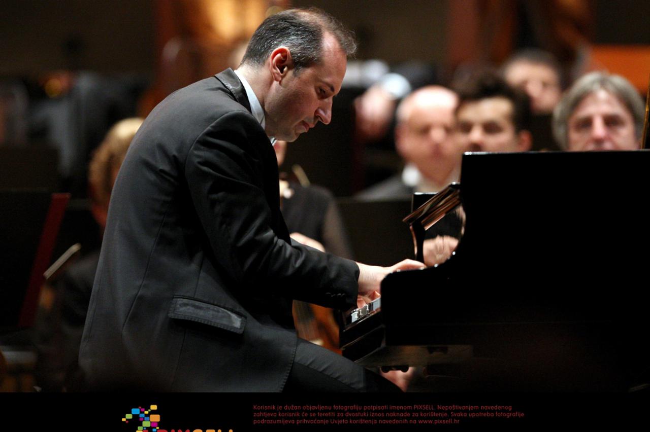 simon trpčeski u lisinskom 