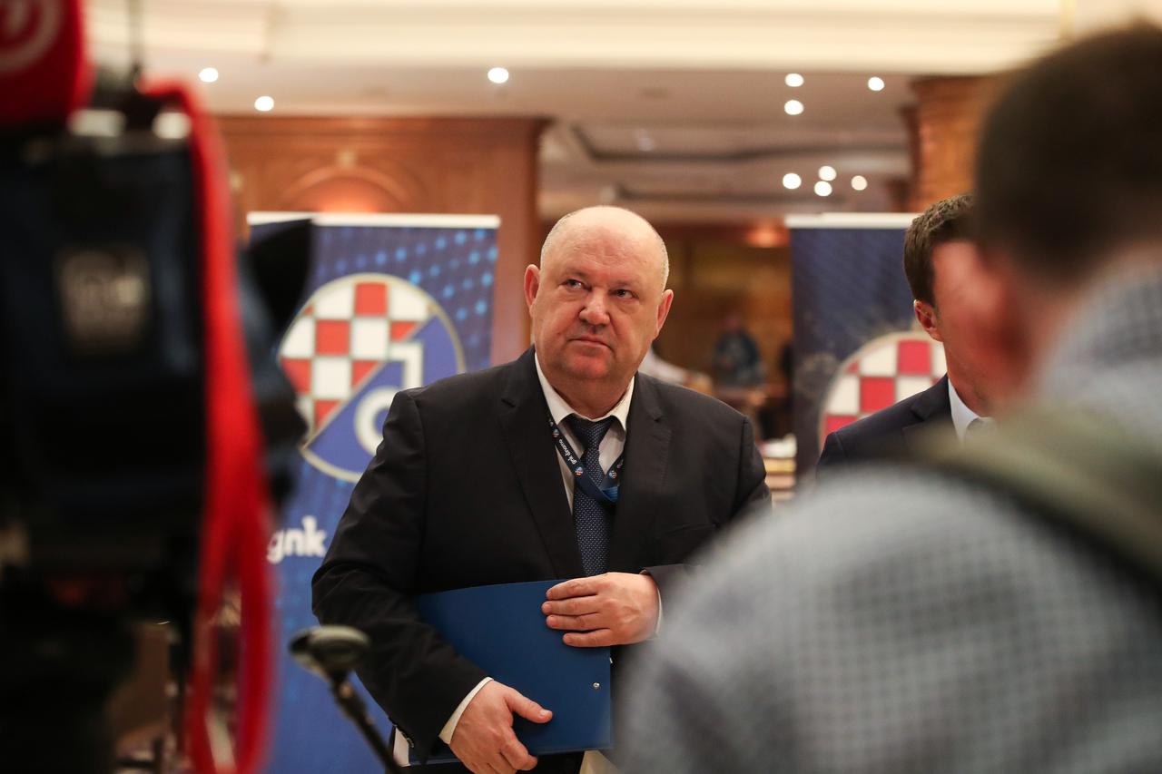 Zagreb: Nakon završene skupštine Damir Zorić dao je izjavu za medije 