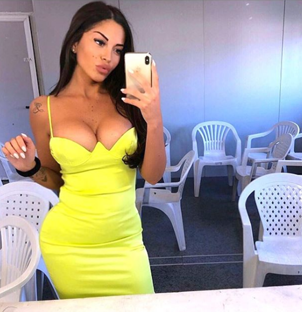 Ipak, domaće dečke nije htjela otkriti.