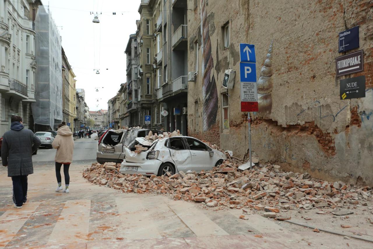 Zagreb: Započela je procjena štete od potresa na katedrali