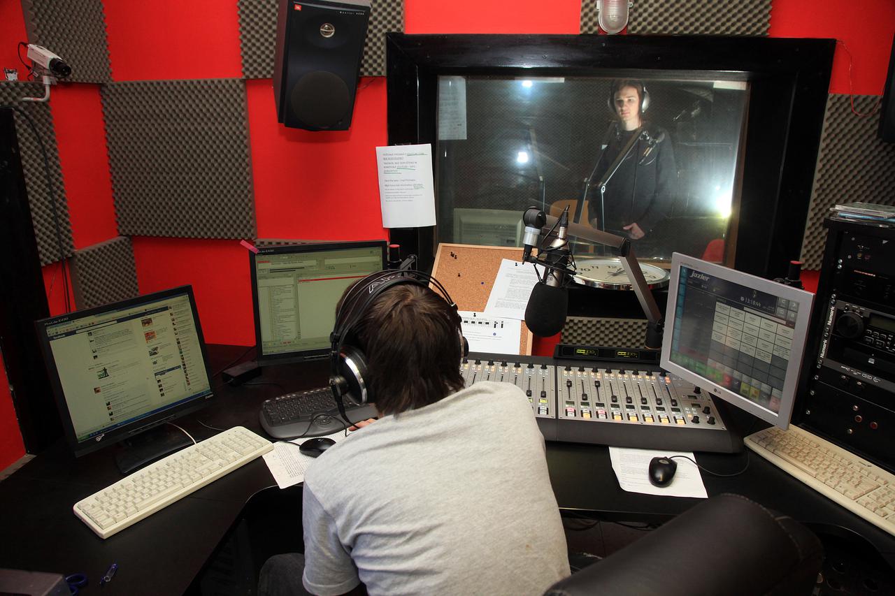 Radio Student