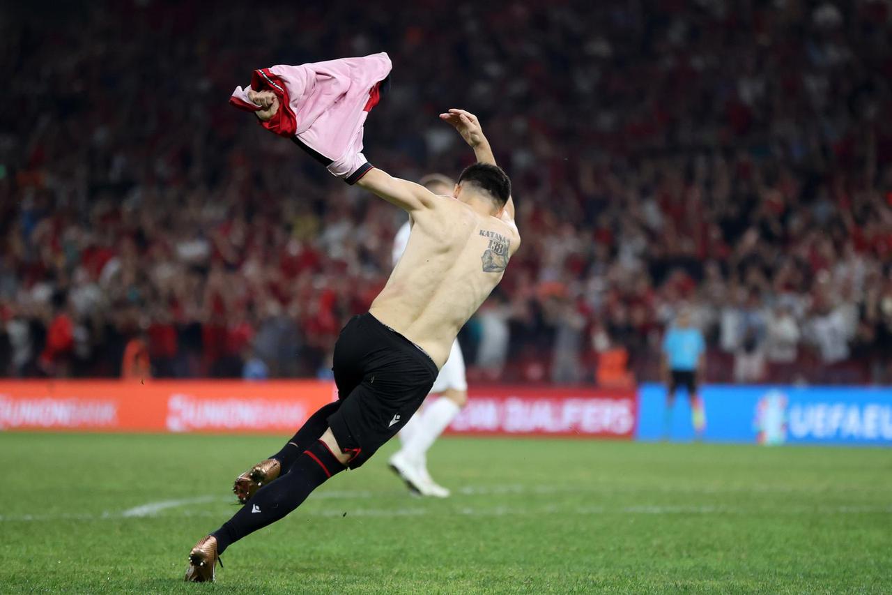 ALB, UEFA EM Qualifikation, Albanien vs Polen