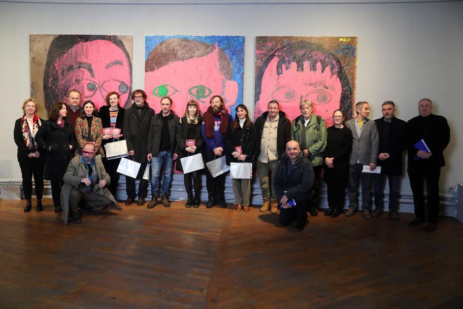 Zagreb: U HDLU je održano proglašenje i dodjela nagrada 7. Bijenala slikarstva