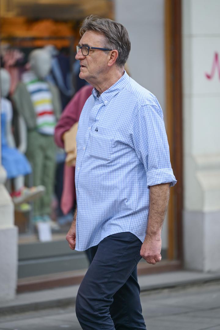 Objektivima fotografa nije promakao ni glumac Darko Janeš.