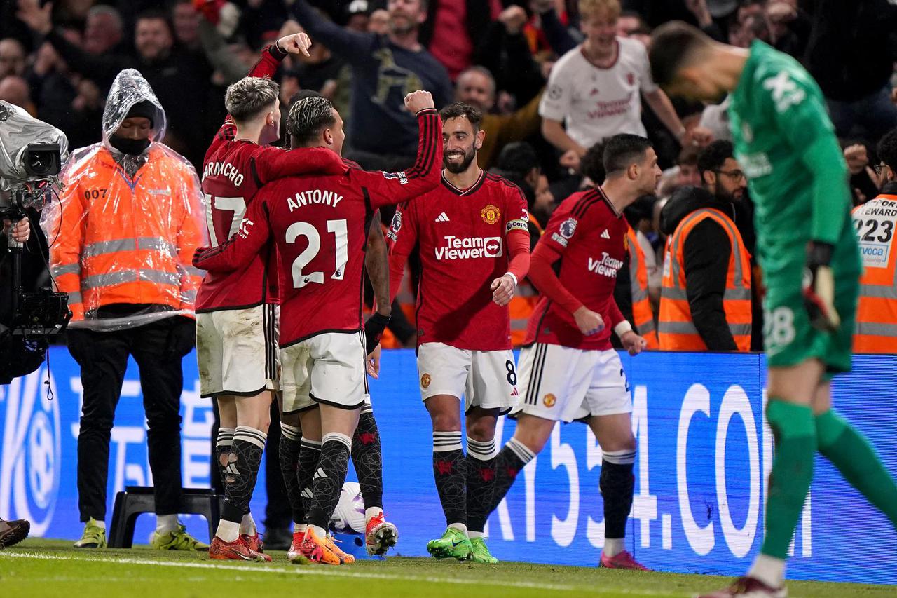 Chelsea v Manchester United - Premier League - Stamford Bridge