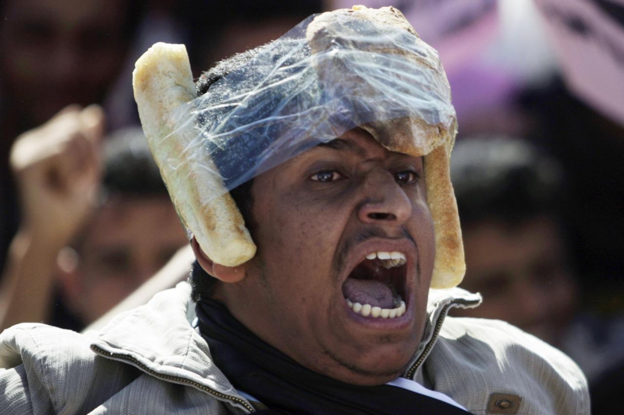 Poslije malo prosvjedovanja odmah na žvakanje