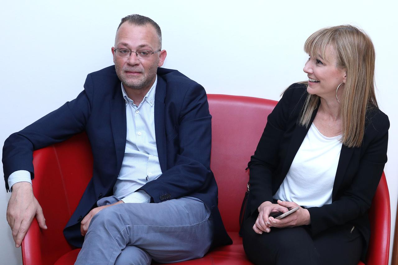 Zlatko Hasanbegović i Bruna Esih čekaju glasovanje o novim ministrima