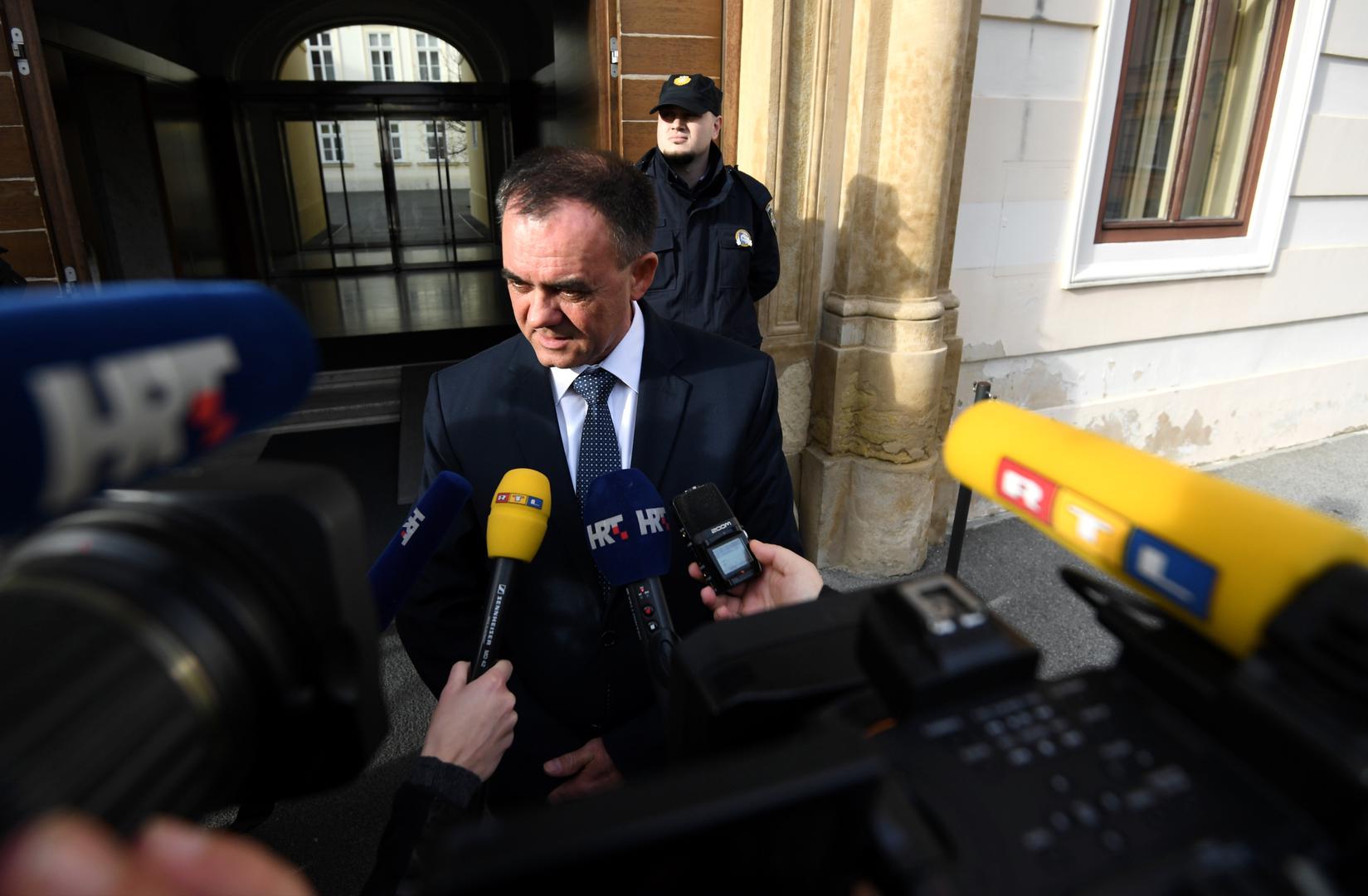 Alojz Tomašević izlazi iz Vlade