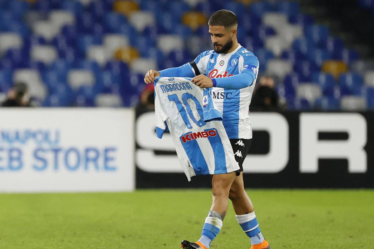 Serie A - Napoli v AS Roma