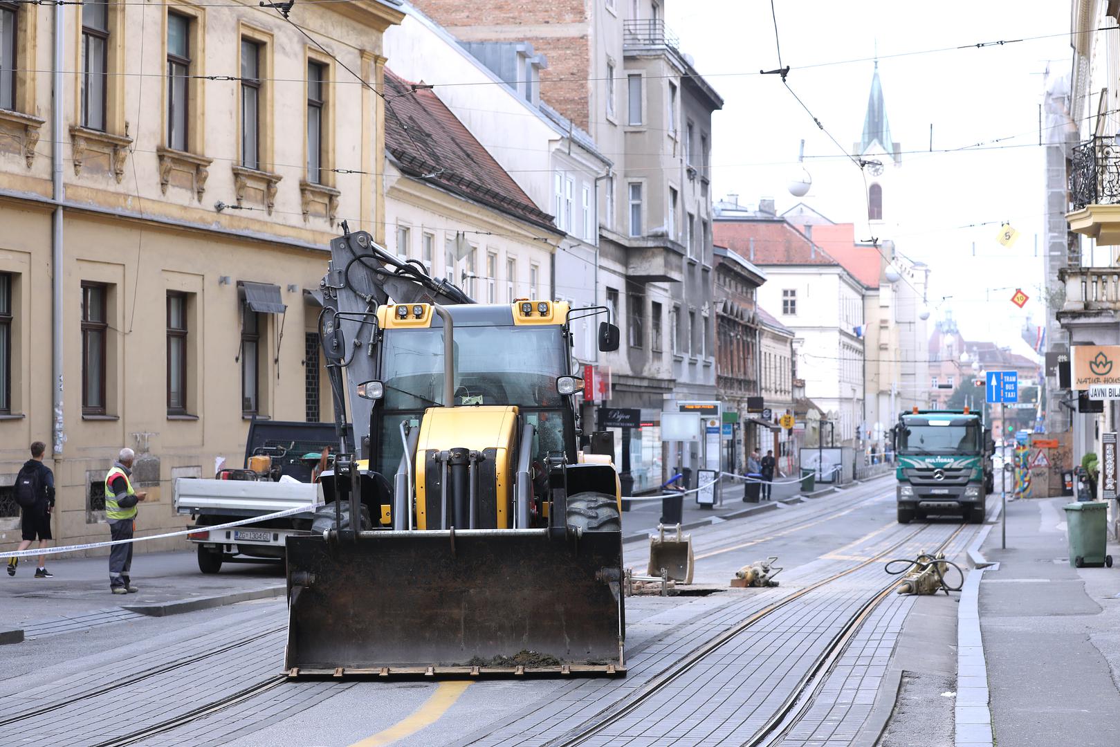 01.06.2022., Zagreb - U Frakopanskoj ulici u ceka se pocetak sanacije posljedica pozara koji je sinoc izbio na plinskim instalacijma.  Photo: Patrik Macek/PIXSELL