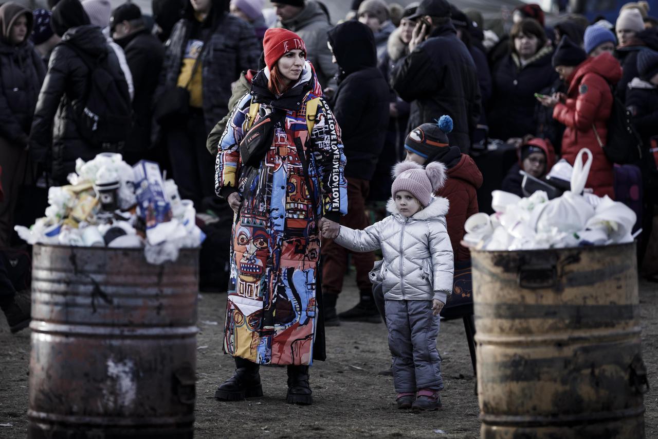 Lavovska oblast: Ukrajinci koji se nalaze u Yavorivu i pokušavaju što brže otići u Poljsku
