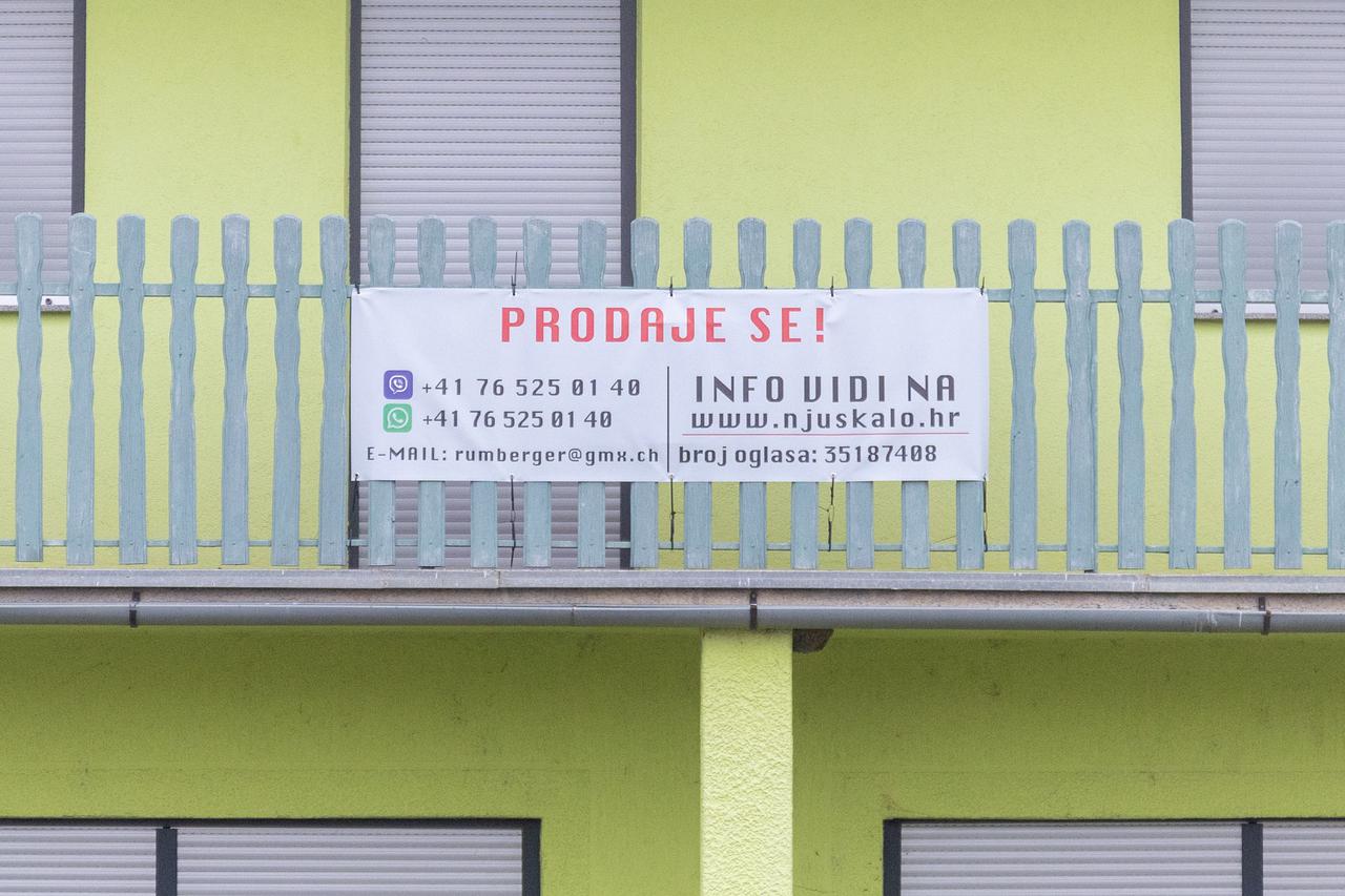 Na putu od Osijeka do ?akova velik broj sela gotovo su u potpunosti napuštena