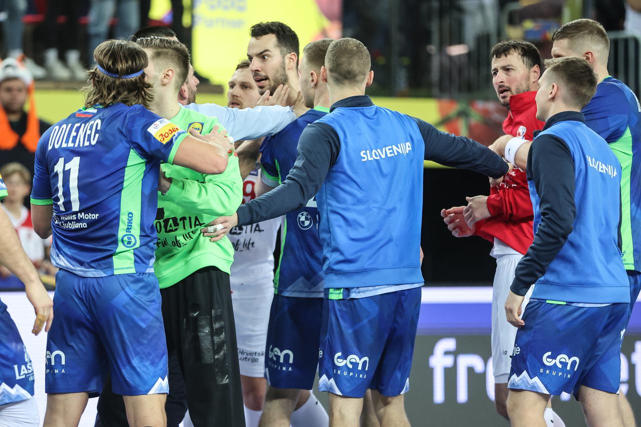 IHF Svjetsko rukometno prvenstvo 2025., Hrvatska - Slovenija