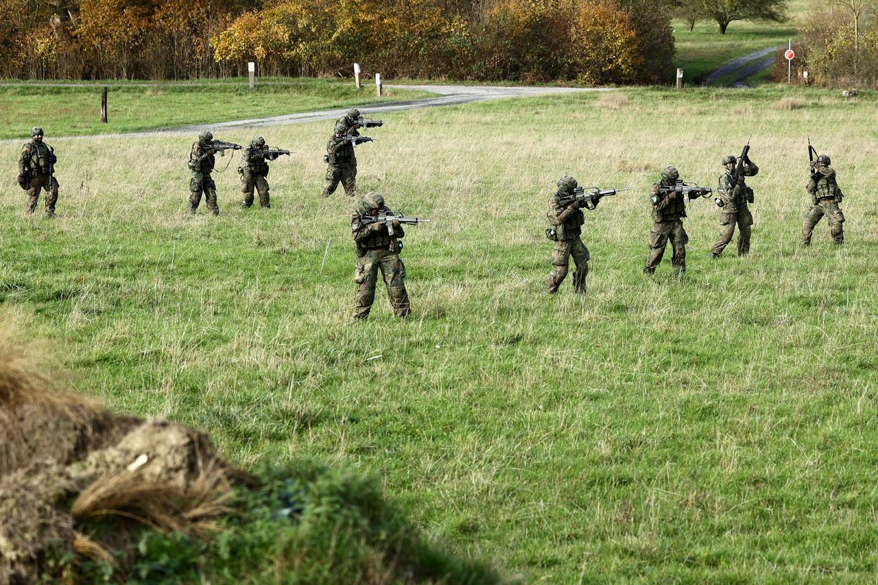 German army displays new military training