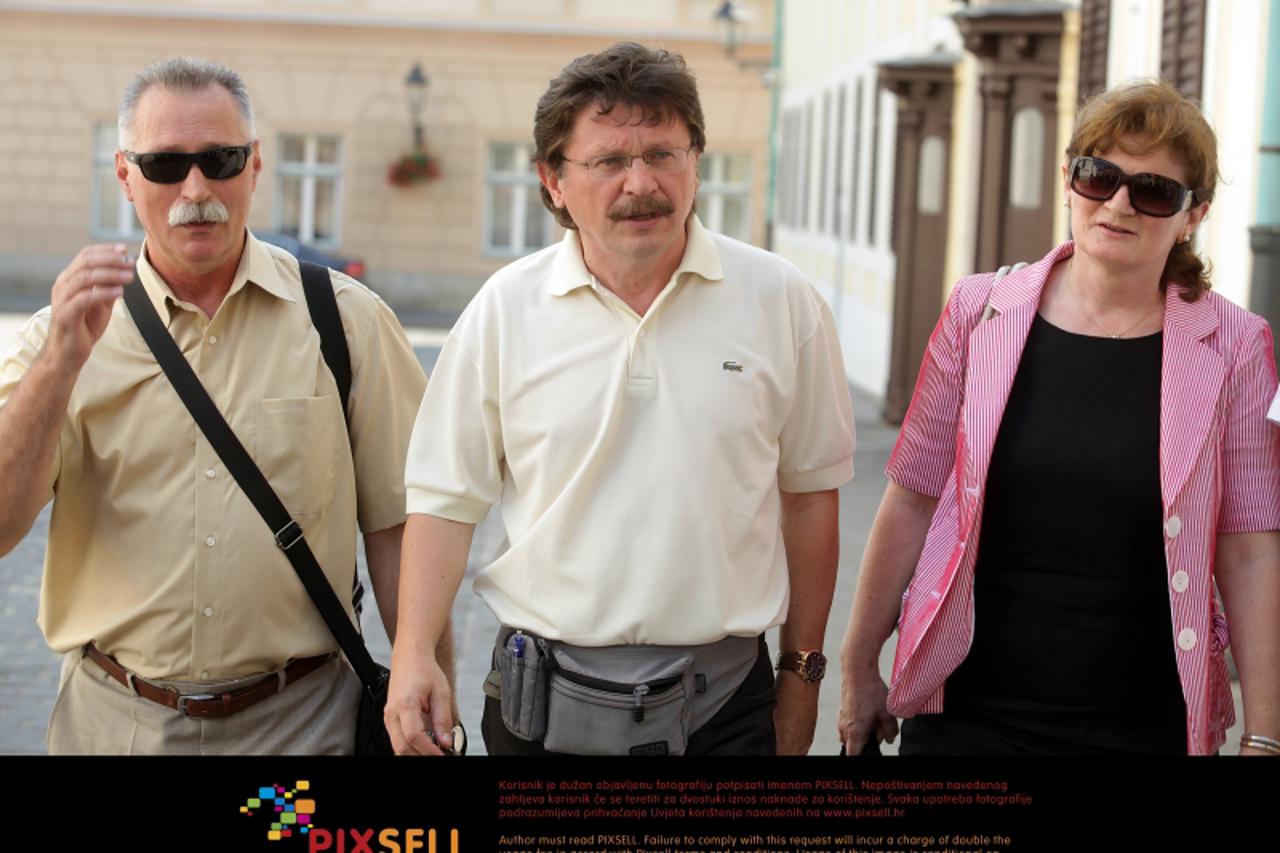 '04.07.2012., Zagreb - Pregovori izmedju Vlade i sindikata javnih sluzbi o izmjenama Temeljnih kolektivnih ugovora. Vilim Ribic. Photo: Zarko Basic/PIXSELL'