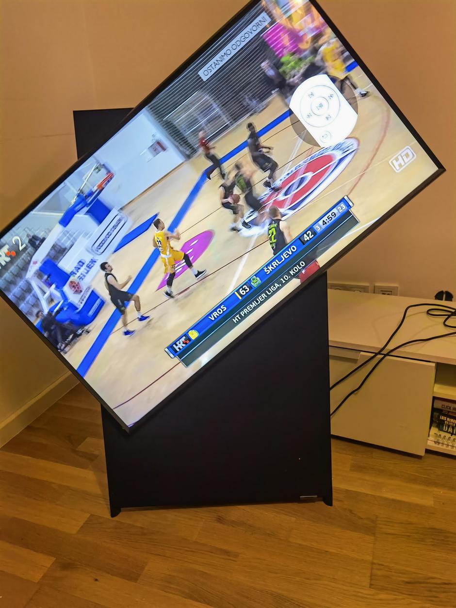 Rotirajući televizor Samsung Sero